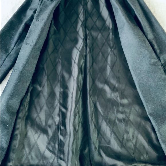 Carolina Herrera gray wool coat 8 - Picture 11 of 16